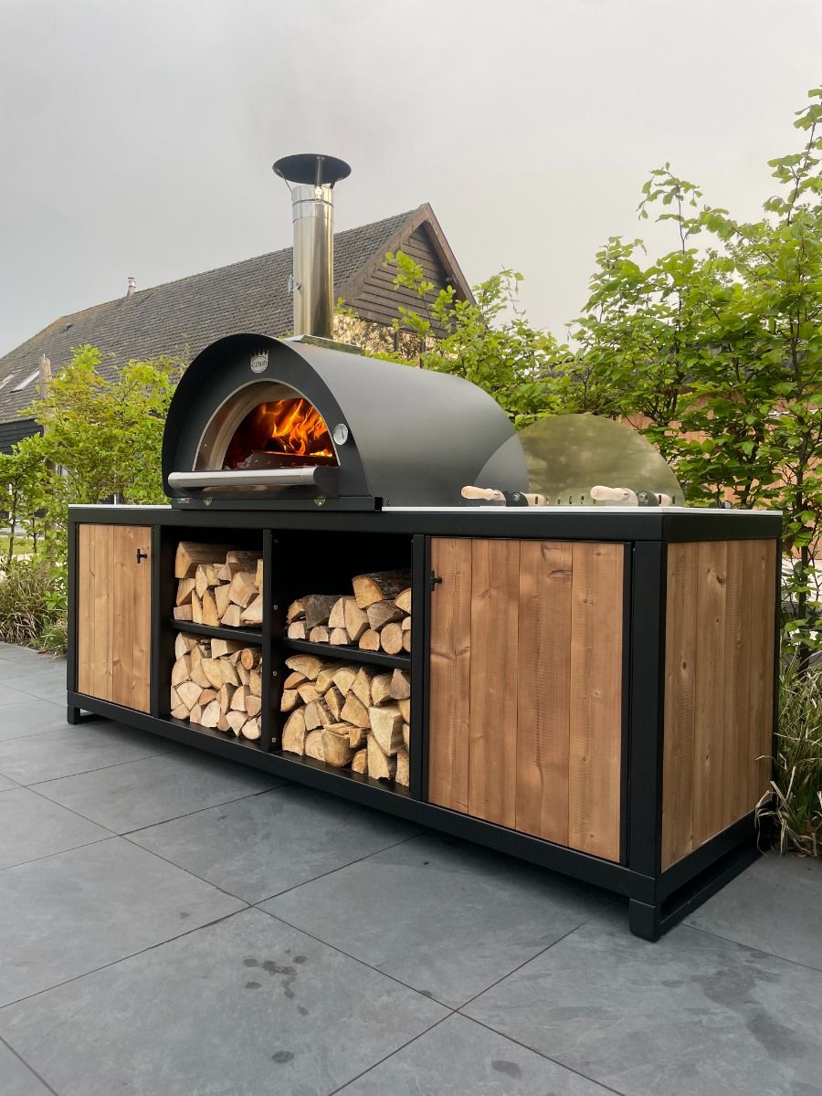 Buitenkeuken met Pizza oven 