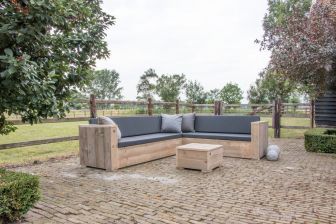 Ecksofa A 300 X B 250 mit kissen